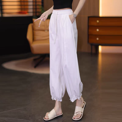 Pantaloni bianchi